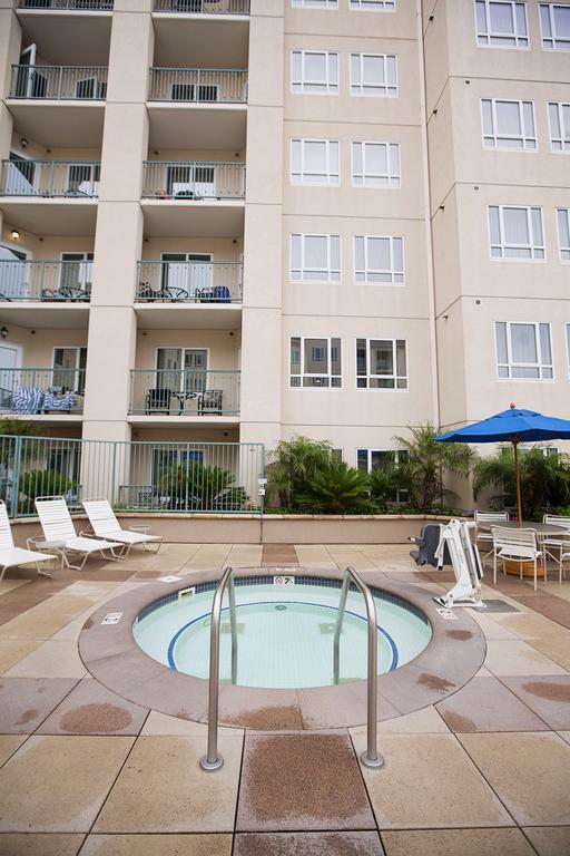 Club Wyndham Oceanside Pier Resort Exterior photo