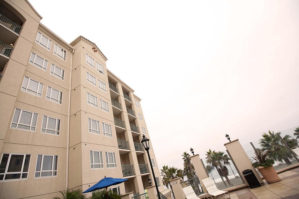 Club Wyndham Oceanside Pier Resort Exterior photo