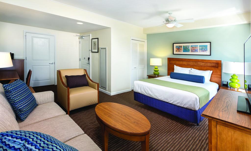 Club Wyndham Oceanside Pier Resort Exterior photo